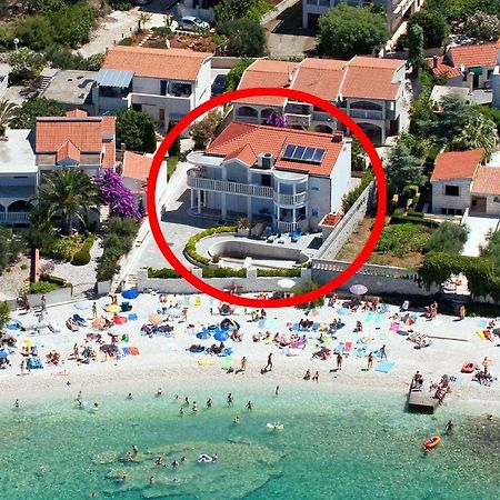 Family Friendly Apartments With A Swimming Pool Rogoznica - 7557 Kültér fotó
