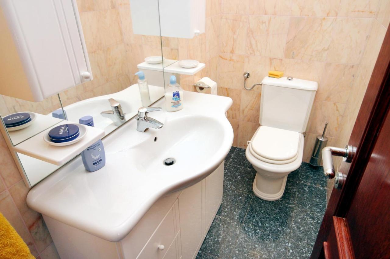 Family Friendly Apartments With A Swimming Pool Rogoznica - 7557 Kültér fotó